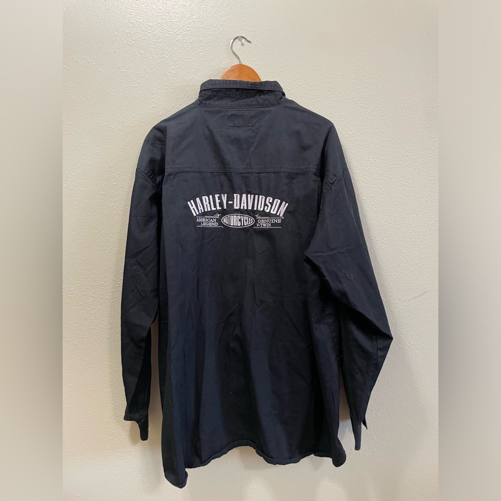 Harley Davidson 90s Men's Navy Button-Down Work Shirt with Chest Pocket